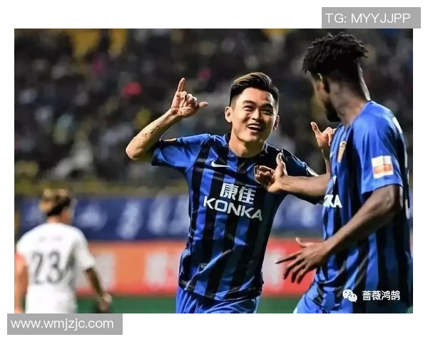 哪个足球明星在身上纹了中文字符引发球迷热议和关注