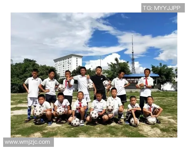 足球明星们为你送上温暖祝福助你追梦成真开启精彩人生旅程